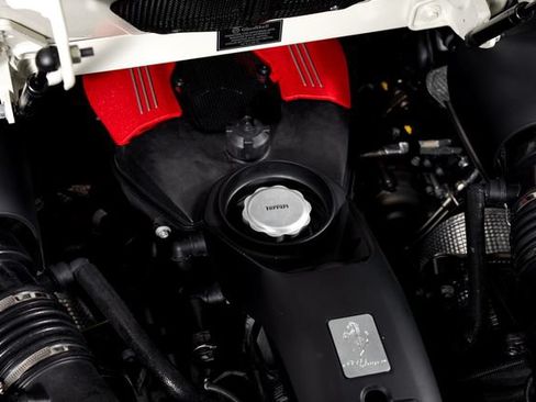Certified 2018 Ferrari 488 Spider RWD image 10