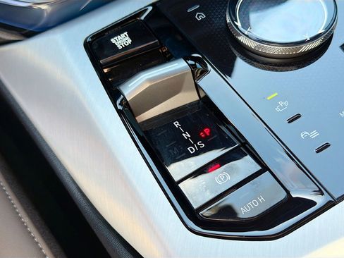 Used 2025 BMW X3 xDrive30i w/ Premium Package image 30