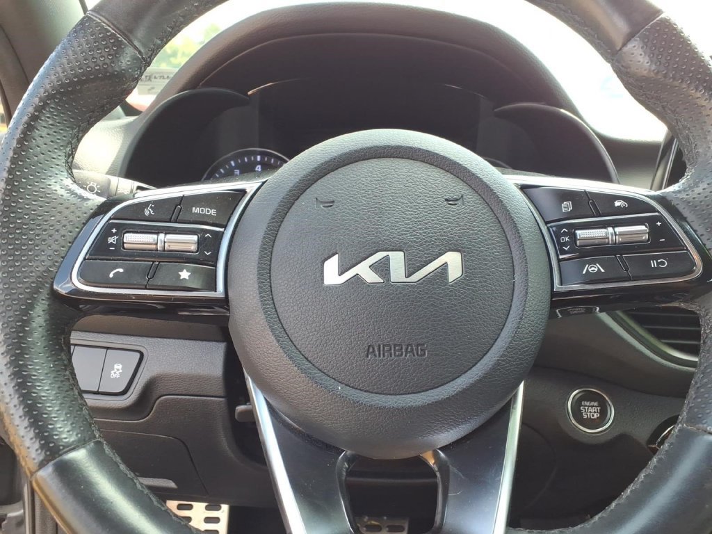 Used 2023 Kia Forte GT-Line FWD image 30