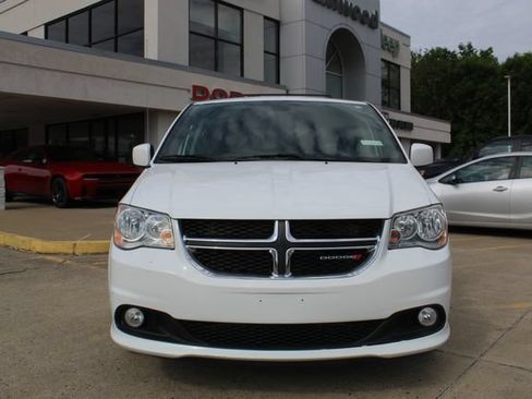 Used 2019 Dodge Grand Caravan SXT FWD image 10