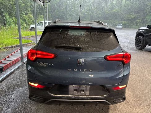 Used 2024 Buick Encore GX Sport Touring FWD image 5