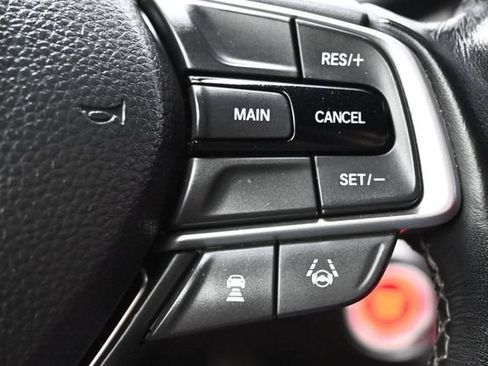 Used 2019 Honda Accord Sport image 21