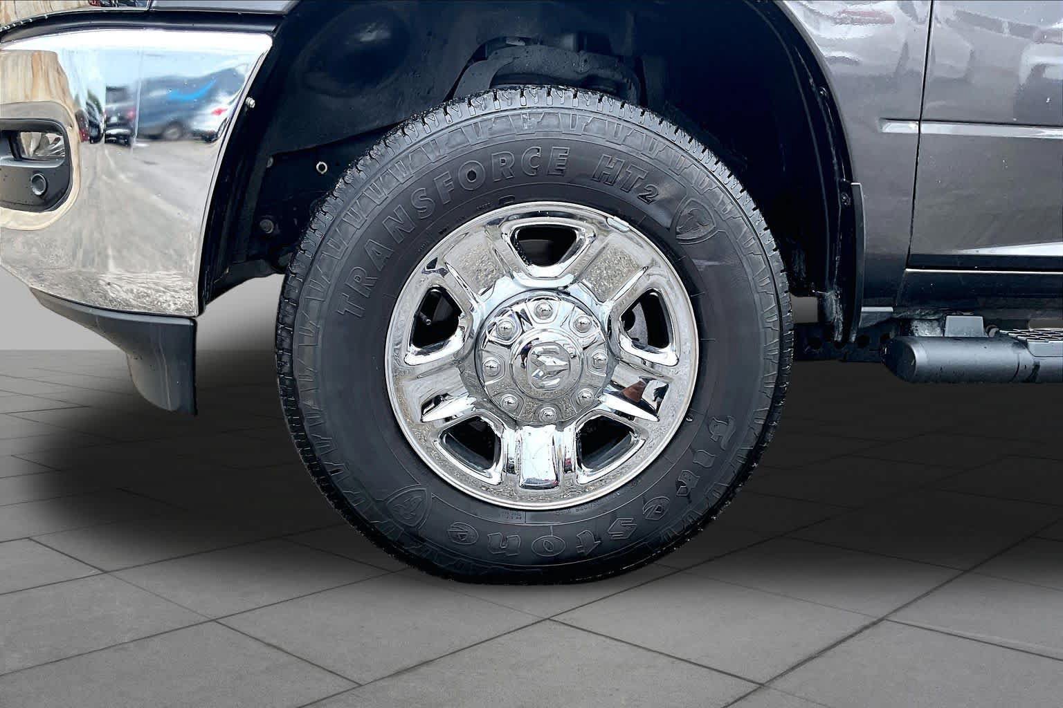 Used 2025 RAM 2500 Tradesman AWD/4WD image 13