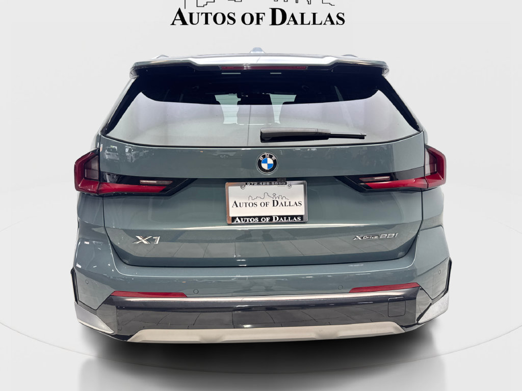 Used 2023 BMW X1 xDrive28i w/ Premium Package AWD/4WD image 8