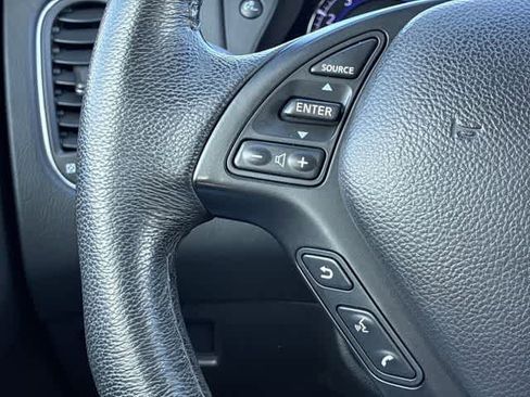 Used 2017 INFINITI QX50 2WD w/ Deluxe Touring Package image 26