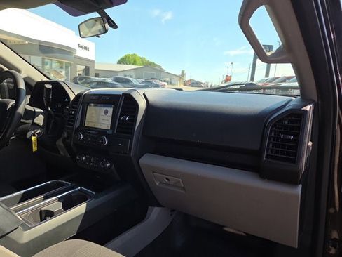 Used 2019 Ford F150 XL w/ Equipment Group 101A Mid AWD/4WD image 14