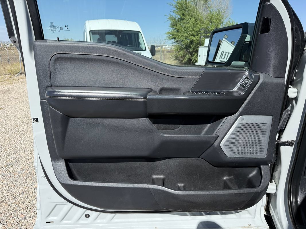 Used 2023 Ford F150 Raptor w/ Raptor 37 Performance Package AWD/4WD image 29