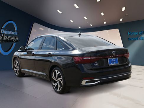 New 2026 Volkswagen Jetta SEL image 6