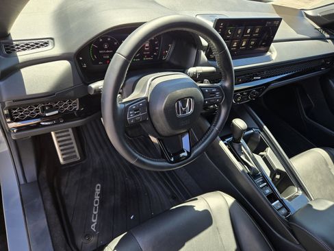 Used 2024 Honda Accord Sport image 13