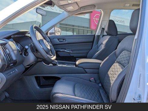 New 2025 Nissan Pathfinder SV image 14