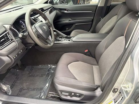 Used 2020 Toyota Camry LE w/ Carpet Mat Package FWD image 31