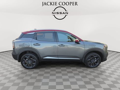 New 2026 Nissan Kicks SR FWD image 4