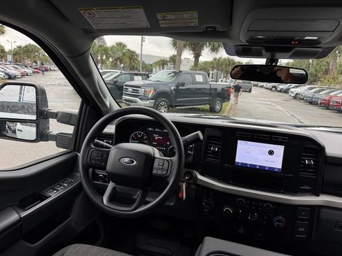 Used 2024 Ford F250 XLT image 27