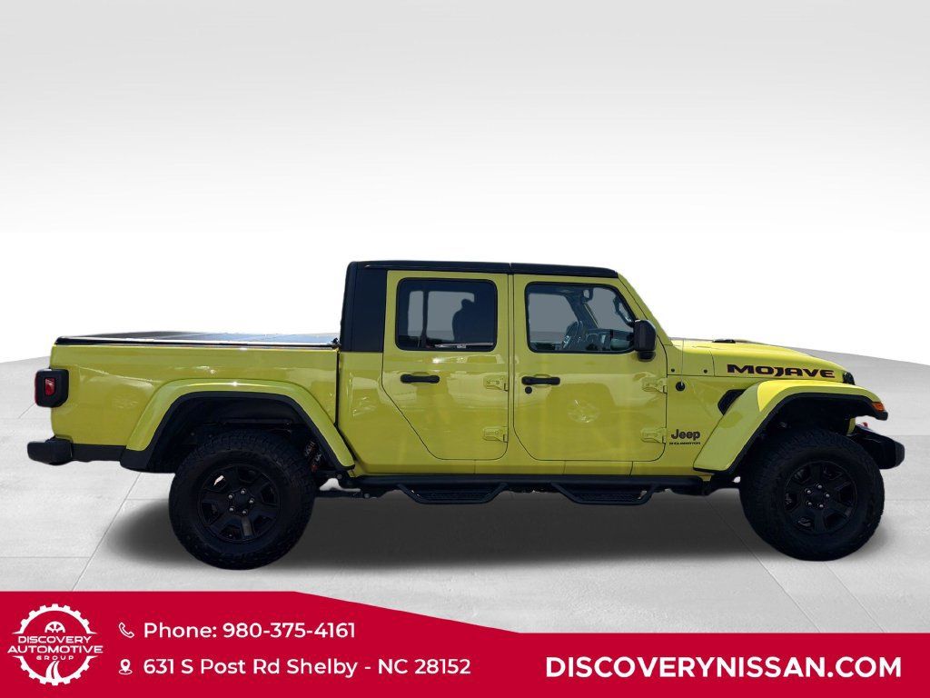 Used 2023 Jeep Gladiator Mojave w/ Cold Weather Group AWD/4WD image 5
