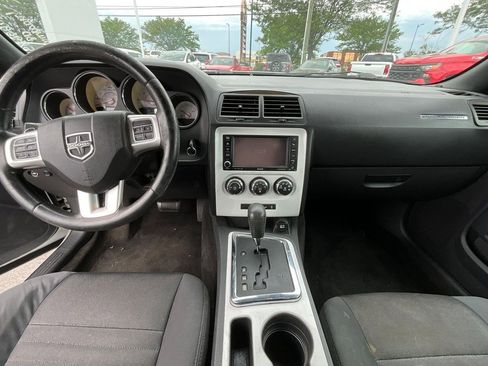 Used 2012 Dodge Challenger R/T w/ Sound Group II RWD image 7