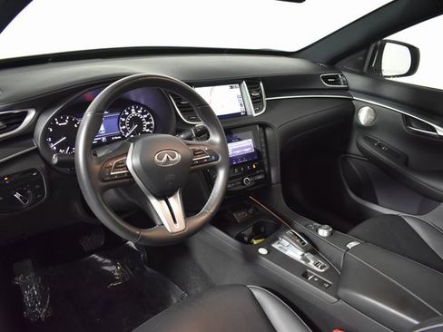 Certified 2024 INFINITI QX50 Sport image 13