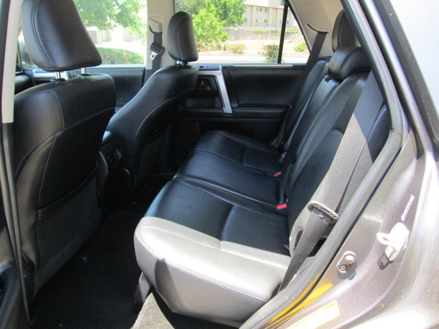 Used 2011 Toyota 4Runner Limited AWD/4WD image 8