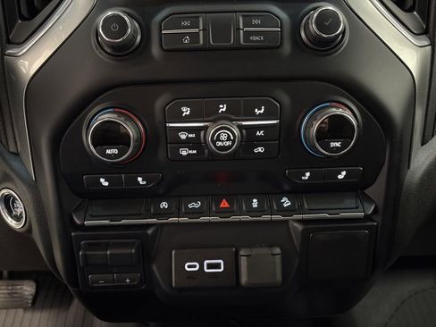 Used 2020 Chevrolet Silverado 1500 LT w/ All-Star Edition image 22