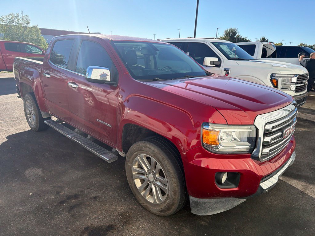 Used 2015 GMC Canyon SLT RWD image 2