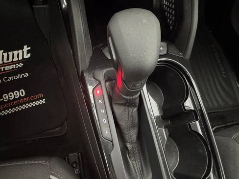 Used 2022 Chevrolet TrailBlazer LT w/ LPO, Blackout Package FWD image 33