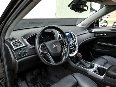 Used 2016 Cadillac SRX Premium w/ Driver Assist Package FWD image 2