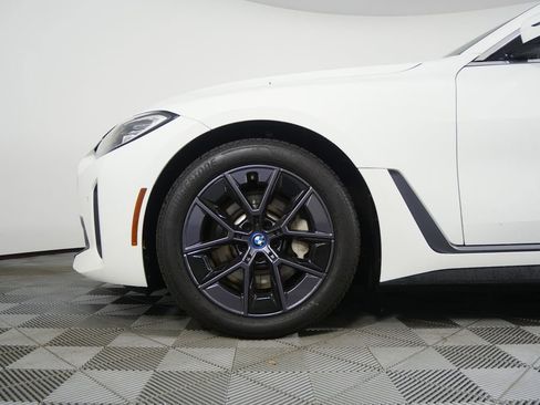 Used 2022 BMW i4 eDrive40 w/ Premium Package image 7