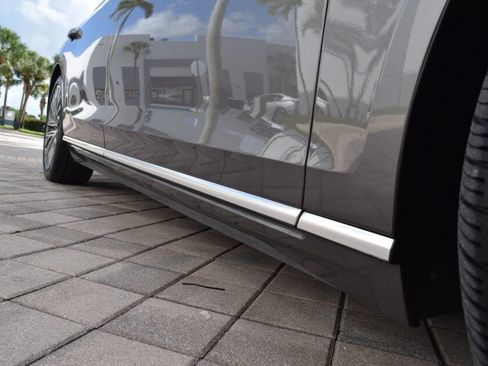 Used 2019 Audi A8 L 3.0T image 28