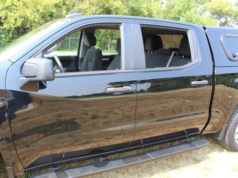 Used 2021 Chevrolet Silverado 1500 Custom AWD/4WD image 11