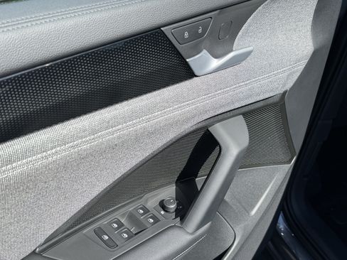 Certified 2025 Volkswagen Tiguan S AWD/4WD image 14