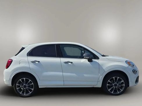 Used 2021 FIAT 500X Pop w/ Sport Appearance Package AWD/4WD image 9