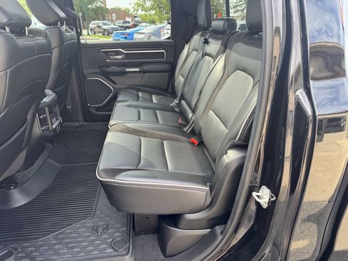 Used 2024 RAM 1500 Laramie AWD/4WD image 9