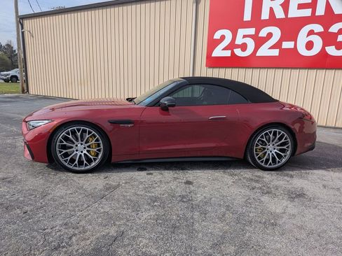 Used 2023 Mercedes-Benz SL 55 AMG 4MATIC image 2