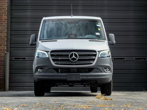 New 2025 Mercedes-Benz Sprinter 2500 image 5