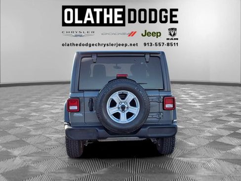 Used 2021 Jeep Wrangler Unlimited Sport image 25