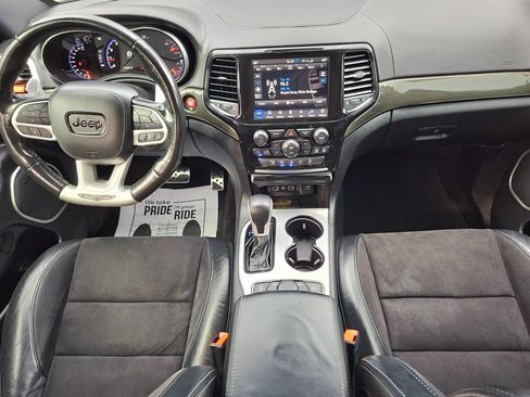 Used 2021 Jeep Grand Cherokee Trackhawk AWD/4WD image 8