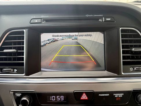 Used 2017 Hyundai Sonata Sport FWD image 26