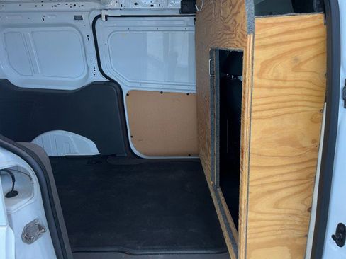 Used 2019 Ford Transit Connect XL FWD image 21
