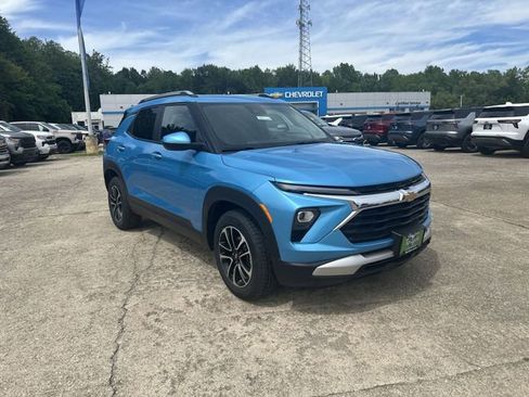 Certified 2025 Chevrolet TrailBlazer LT AWD/4WD image 12