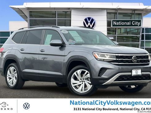 Certified 2022 Volkswagen Atlas SE image 1