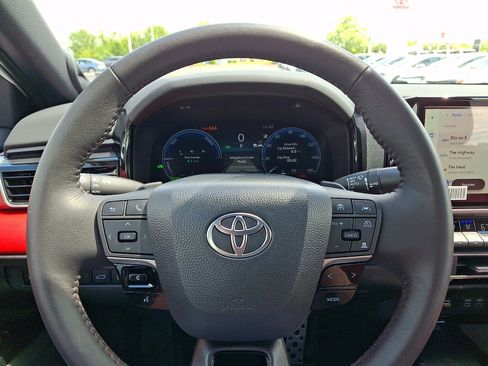 Used 2026 Toyota Camry XSE w/ Premium Package AWD/4WD image 19