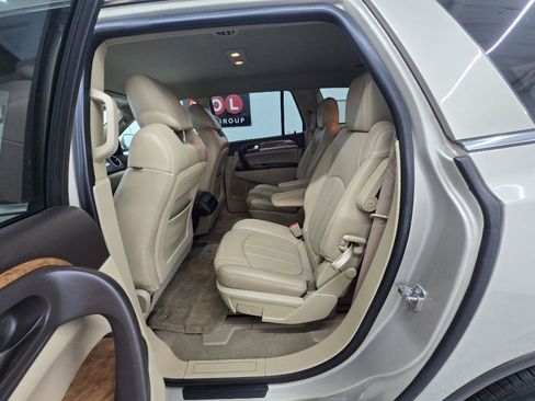 Used 2011 Buick Enclave CXL w/ LPO, Cargo Convenience Pkg FWD image 12