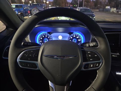 New 2026 Chrysler Pacifica Select image 10