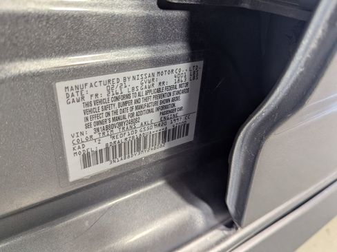 Used 2021 Nissan Sentra SR FWD image 29