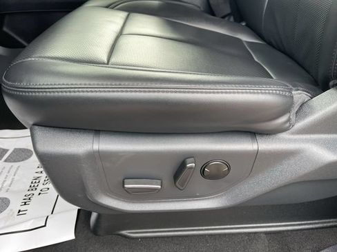 Certified 2024 Ford Expedition XLT AWD/4WD image 13