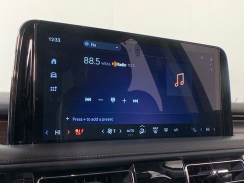 New 2025 Lincoln Aviator Reserve w/ Luxury Package image 15