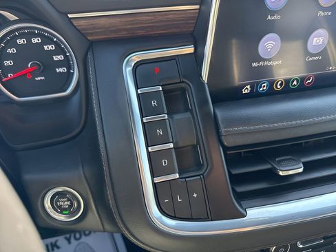 Used 2021 Chevrolet Suburban High Country image 34