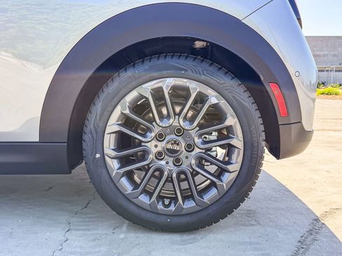 New 2026 MINI Cooper 2-Door Hardtop FWD image 12