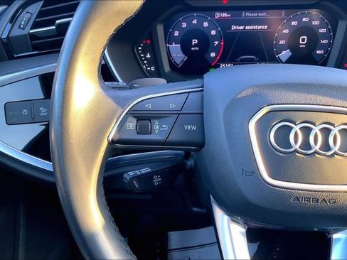 Used 2023 Audi Q3 2.0T Premium w/ Convenience Package image 21