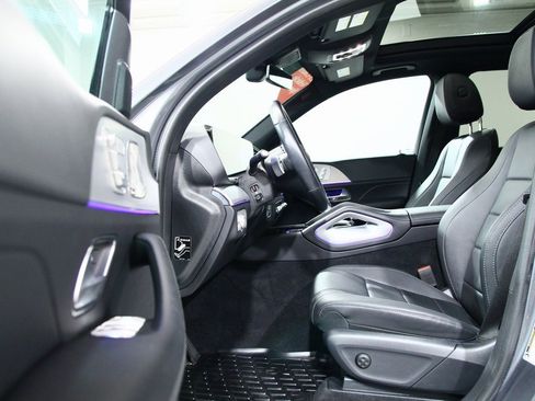 Used 2025 Mercedes-Benz GLE 350 4MATIC image 19