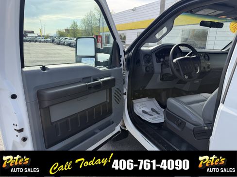 Used 2011 Ford F250 XL AWD/4WD image 19
